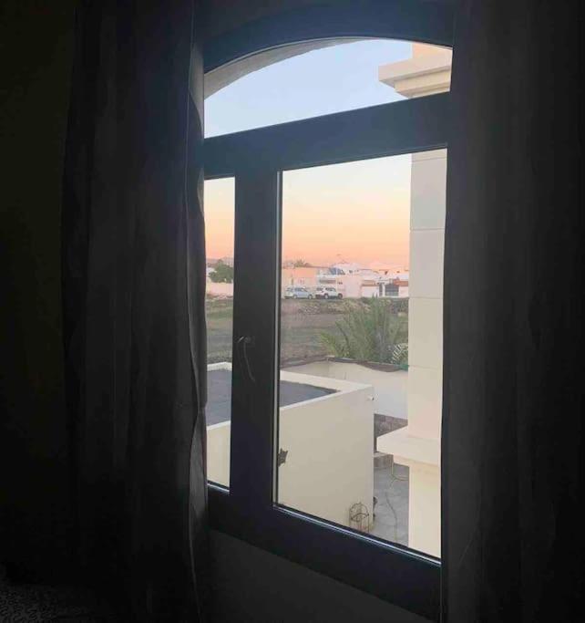 Riviera Park 7A - Air Con- Wi-Fi- Uk Channels- 5 Minutes Walking From The Sea Διαμέρισμα Tías Εξωτερικό φωτογραφία